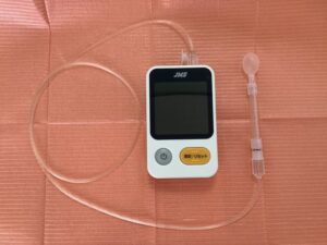 舌の筋力を測定する舌圧測定器